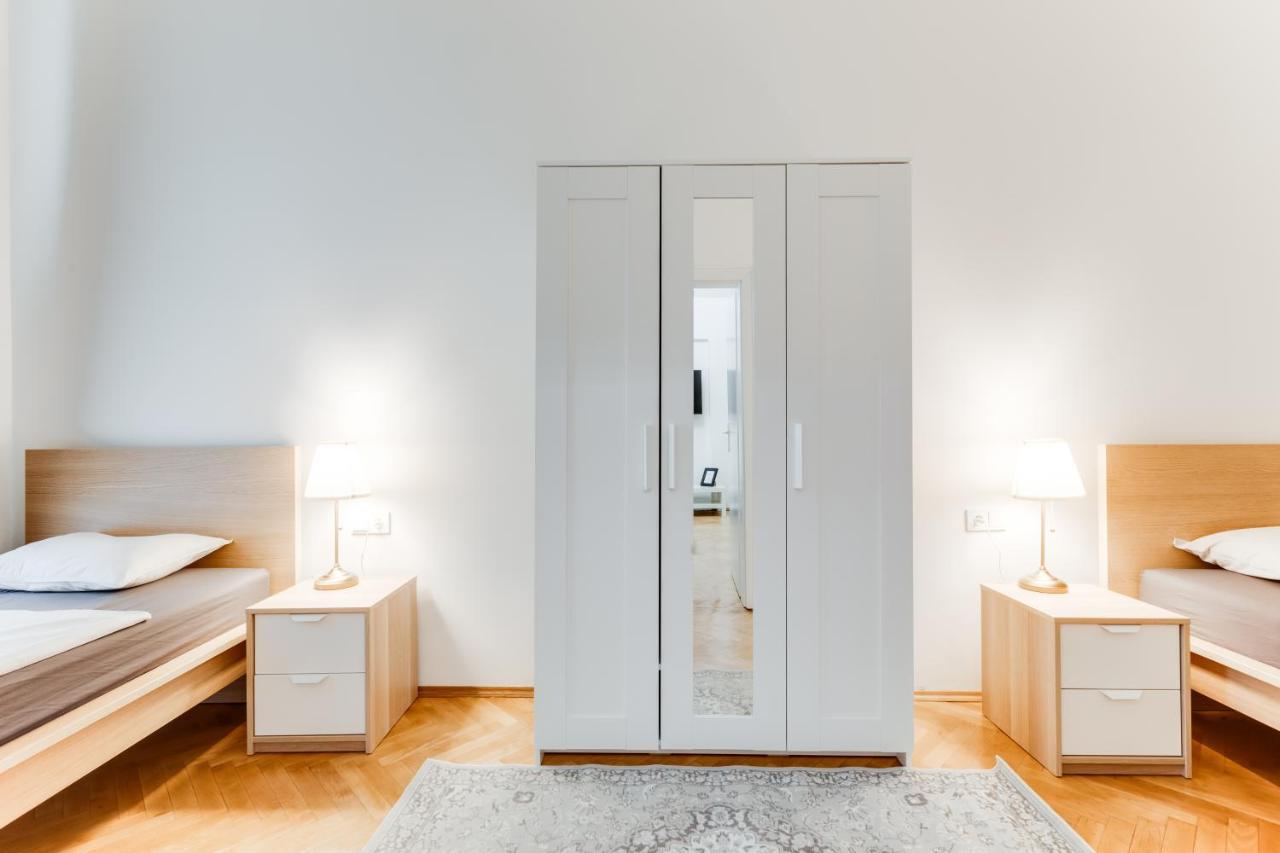 Lovely Apartments Heart Of Prague Extérieur photo