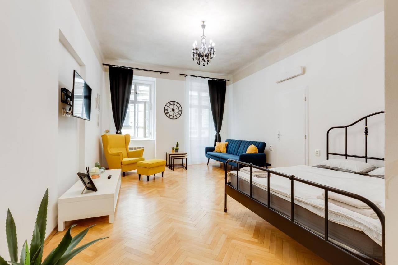 Lovely Apartments Heart Of Prague Extérieur photo